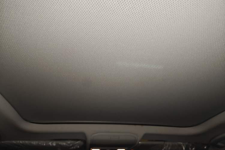 Used Volkswagen C-TREK 2017 230TSI DSG Luxury Model Headliner