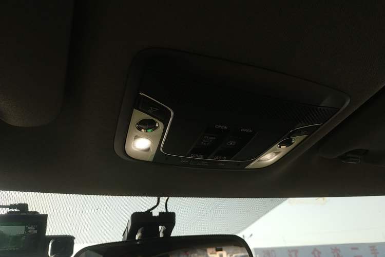 Used Honda XR-V 2019 220TURBO CVT Luxury Edition China V Emission Standard
