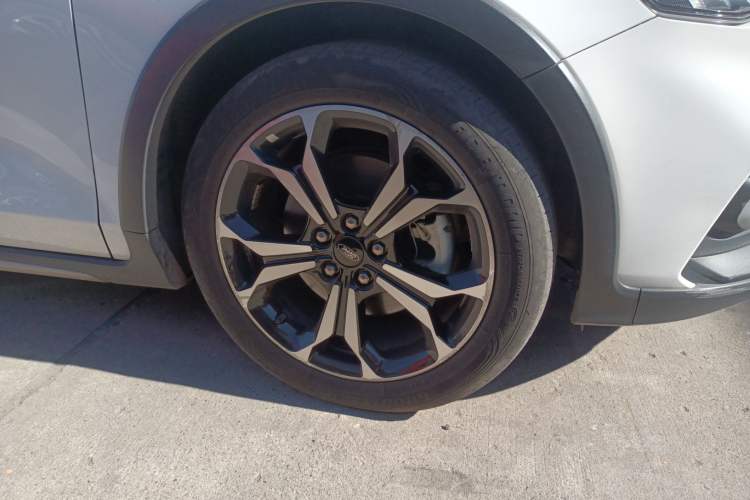 Used Ford Focus Active 2020 EcoBoost 180 Automatic Titanium Edition