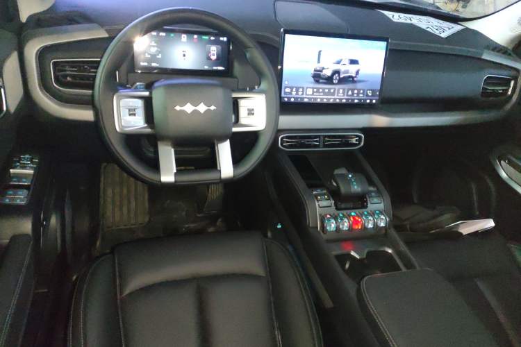 Used Formula Leopard Titanium 3 2025 501 km Range Rear-Wheel Drive Intelligent Driving Pro Version