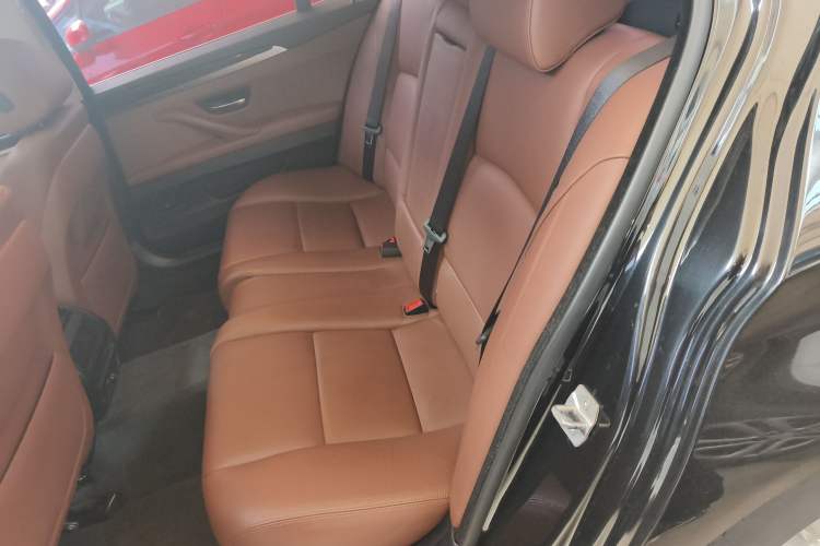 Used BMW 5 Series 2014 525Li Leading Model