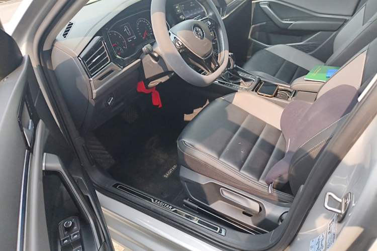 Used Volkswagen Sagitar 2020 280TSI DSG Comfort Version China VI Standard
