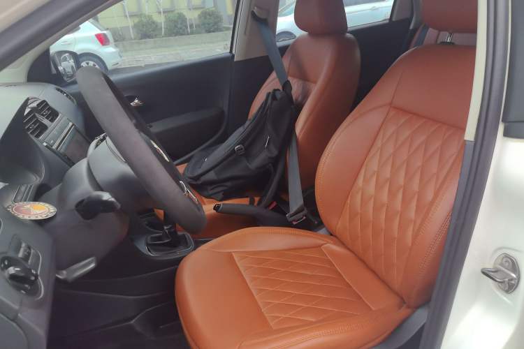 Used Volkswagen Polo 2011 1.4L Manual ZhiLe Edition