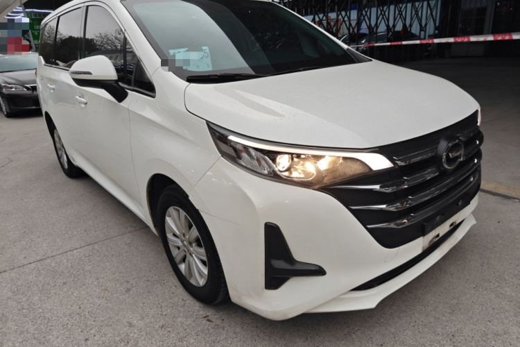 Used GAC Trumpchi M6 2021 270T DCT Elite Edition (7-seater) Front Right 45 Deg