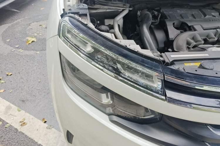 Used Citroen C5 AIRCROSS 2018 350THP Enjoyment Version Right Front Headlight