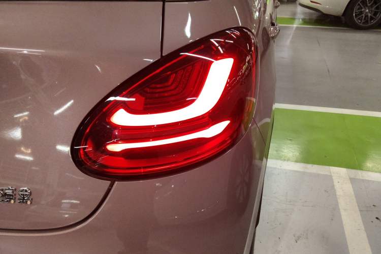 Used Wuling Bingo 2023 333 km Lingxi Connected+ Version
