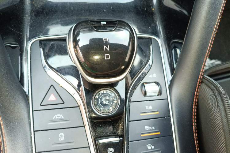 Used BYD Song PLUS 2020 1.5T Automatic Prestige Version
