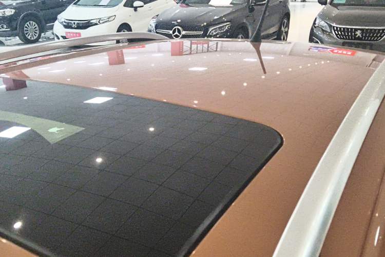 Used Volkswagen Polo 2014 1.6L Cross Polo Automatic