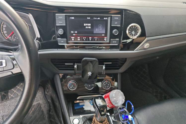 Used Volkswagen Sagitar 2019 280TSI DSG Comfort Version China VI Standard Audio And AC Panel