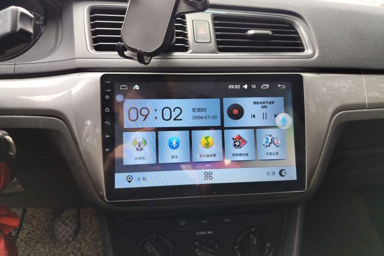 Used Volkswagen Lavida 2015 1.6L Manual Fashion Edition
