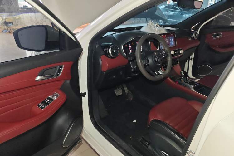 Used MG HS 2019 30T Automatic 2WD Trophy Enhanced Version China VI Standard