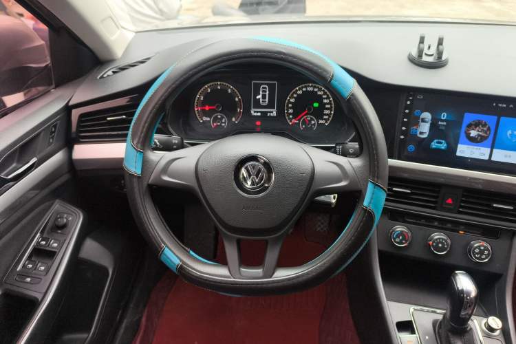 Used Volkswagen Bora 2019 Revised Version 1.5L Automatic Fashionable Style China VI
