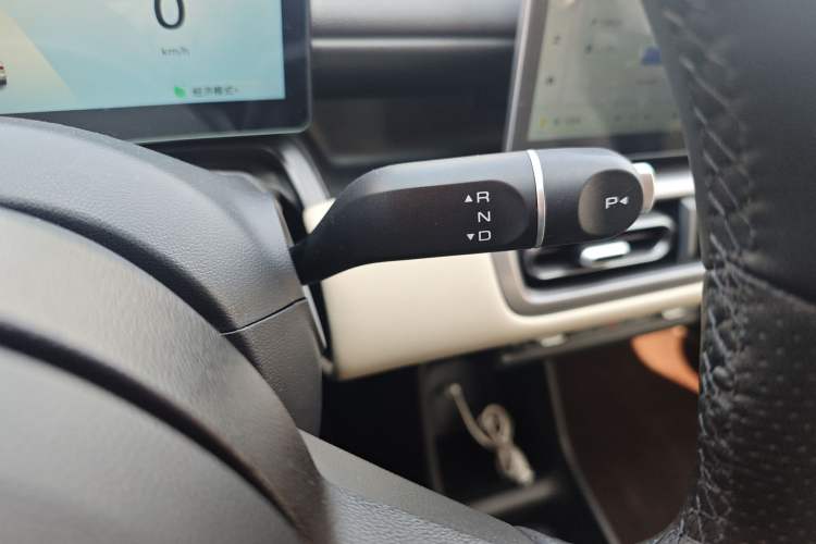 Used Wuling Bingo PLUS 2024 330 km Range Five-Seater Version