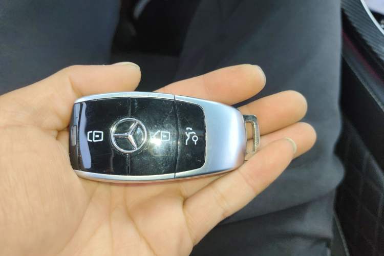 Used Mercedes-Benz E-Class 2017 Restyled E 300 Sport Edition