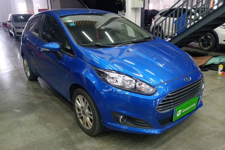 Used Ford Fiesta 2013 Hatchback 1.5L Automatic Fashion Edition
