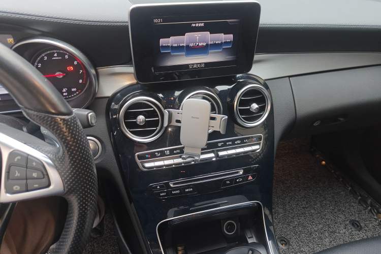 Used Mercedes-Benz C-Class 2016 C 200 Coupe Audio And AC Panel