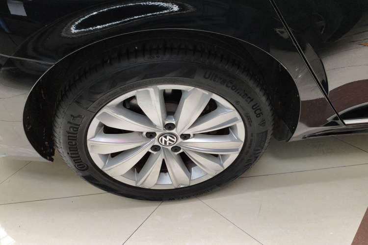 Used Volkswagen Passat 2020 330TSI Elite Edition China VI
