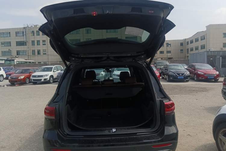 Used Mercedes-Benz GLB 2023 GLB 220 Sport Edition Trunk