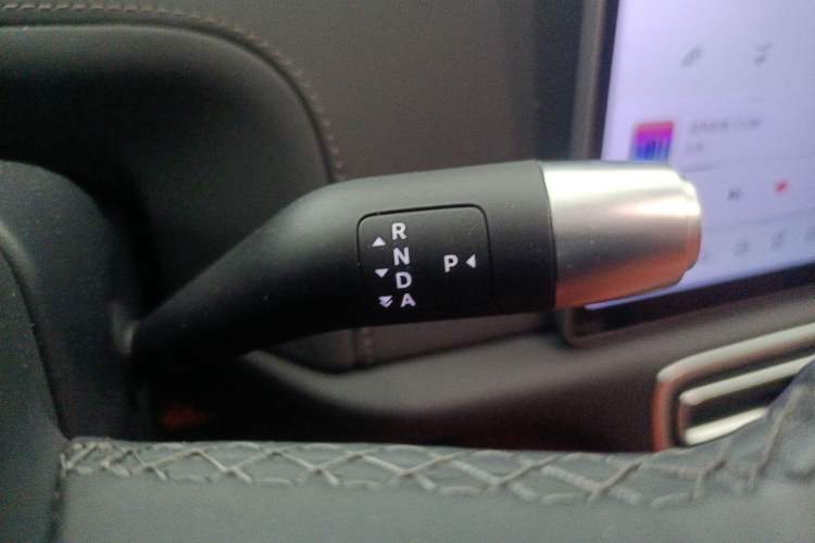 Used Li Auto L6 2024 Pro Model Gear Lever