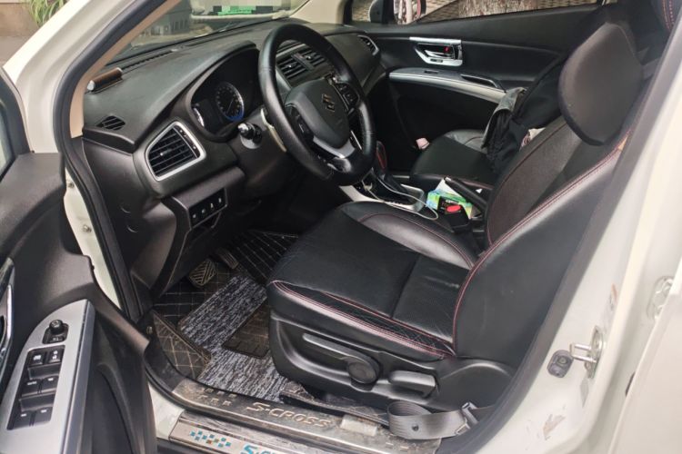 Used Suzuki S-Cross 2015 1.4T Automatic Two-Wheel Drive Prestige Model
