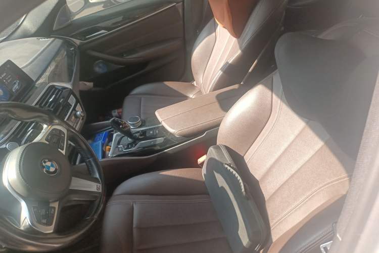 Used BMW 5 Series 2019 Restyled 525Li M Sport Package