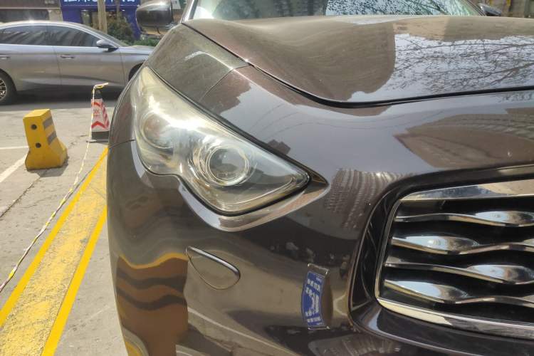 Used Infiniti FX 2011 FX35 Supreme Edition
