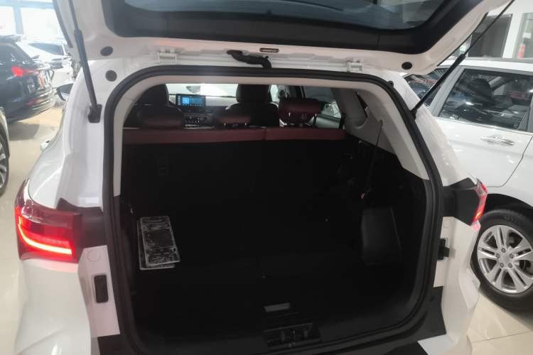 Used JETOUR X70 2024 1.5T DCT Glory PRO 7-Seater