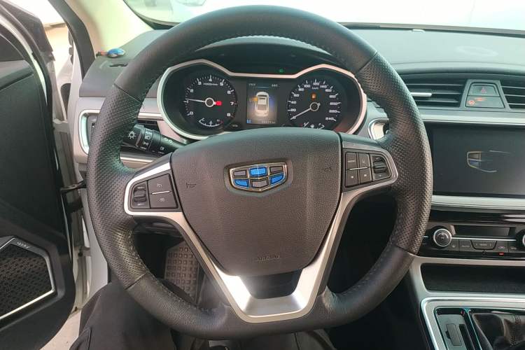 Used Geely Auto Emgrand GL 2018 1.8L Manual Elite Smart Connectivity Version
