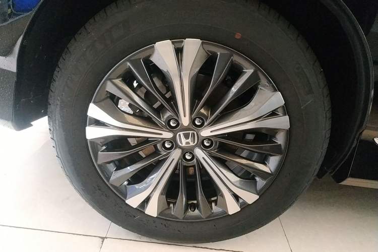 Used Honda UR-V 2020 370TURBO Two-Wheel Drive Luxury Edition
