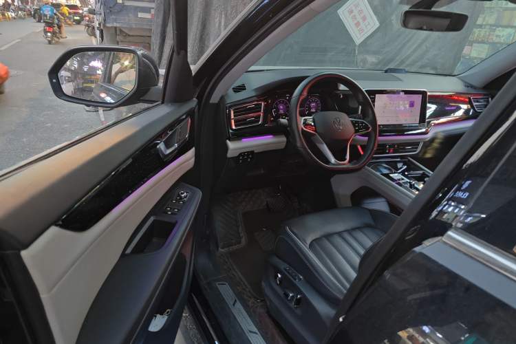 Used Volkswagen Teramont 2021 330TSI Two-Wheel-Drive Prestige Luxury Edition
