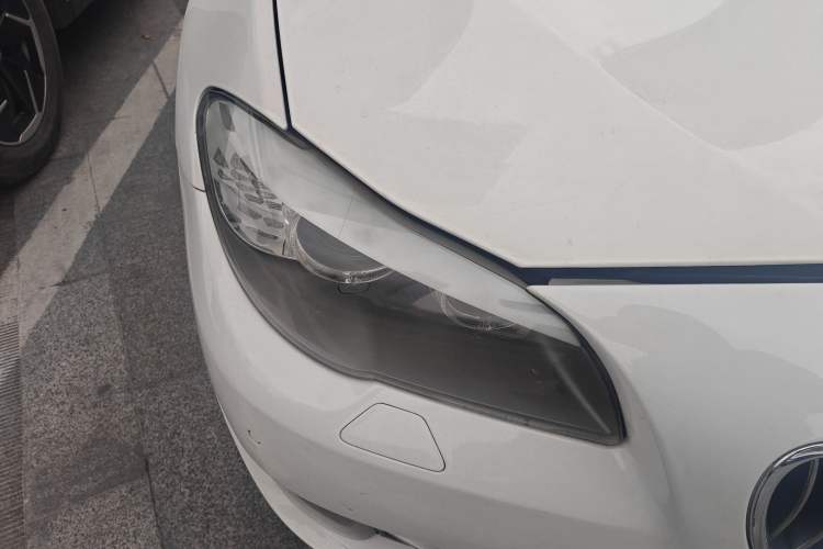 Used BMW 5 Series 2012 523Li Luxury Model
