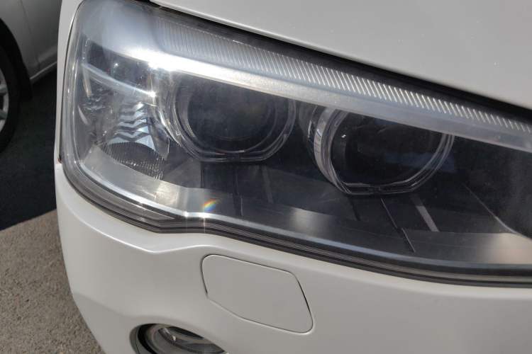 Used BMW X3 2014 xDrive20i X Design Package Right Front Headlight