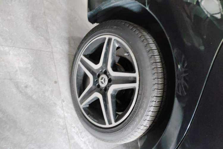 Used Mercedes-Benz GLE 2017 GLE 320 4MATIC Dynamic Model