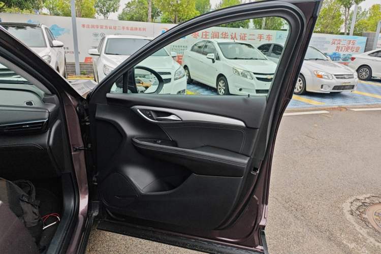 Used Buick Envision 2024 Encore Plus 28T AWD Luxury Edition
