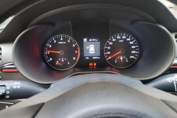 Used Kia KX Cross 2017 1.4L AT GLS