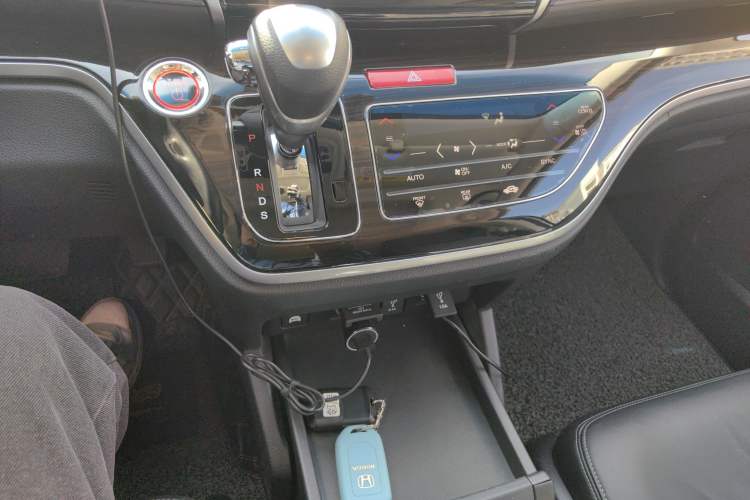 Used Honda Odyssey 2019 2.0L Rui-Zunxiang Edition