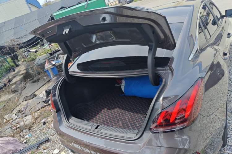 Used MG 5 2022 180 DVVT CVT Youth Flagship Edition
