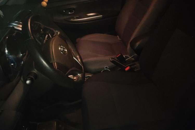 Used Toyota YARiS L Zhi Xuan 2015 1.5E Automatic Charm Edition Left Front Seat