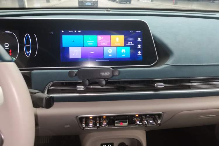 Used ORA Good Cat 2021 400km Standard Range Athena Edition Lithium-Ion Battery