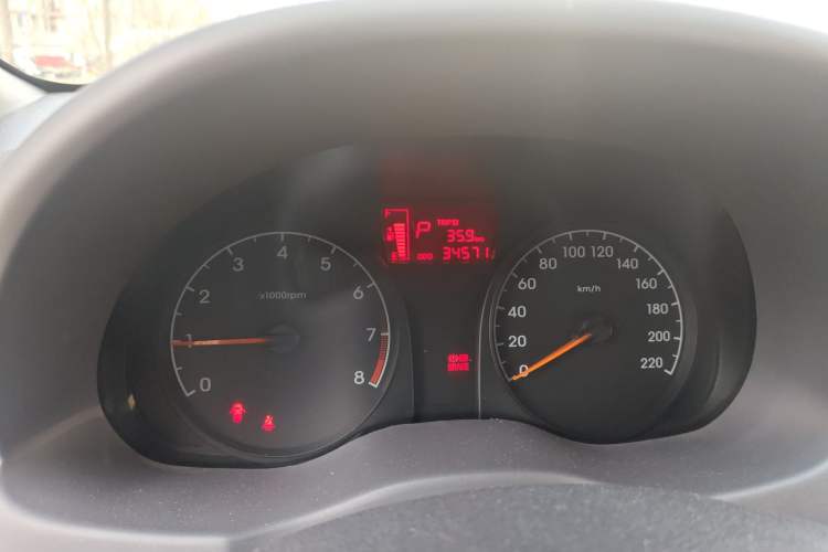 Used Hyundai Verna (older generation) 2014 1.4L Automatic Smart GLS
