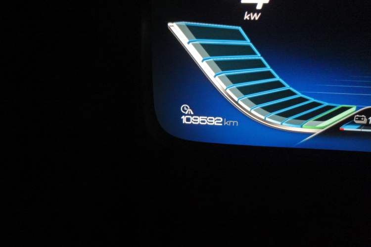 Used BYD Tang New Energy 2018 DM 2.0T All-Wheel Drive Smart Connect Genesis Edition 7 Seats China V Emission Standard