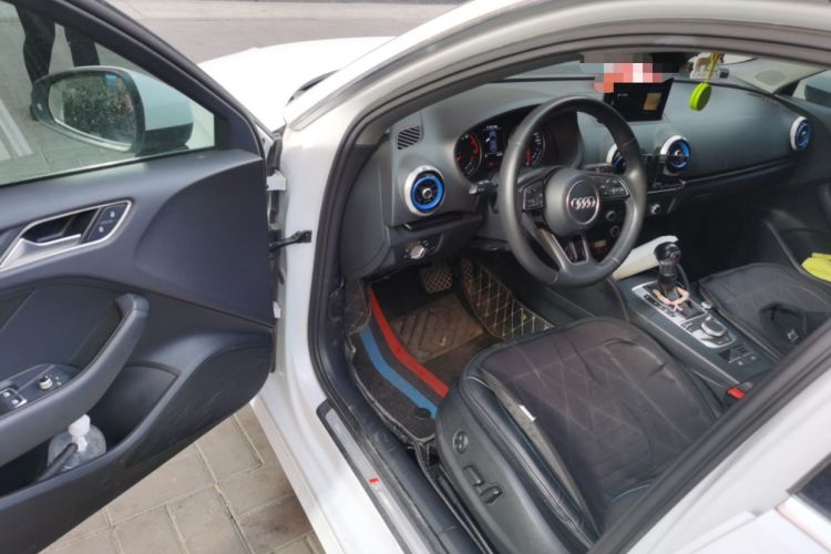 Used Audi A3 2017 Sportback 35 TFSI Fashion Model
