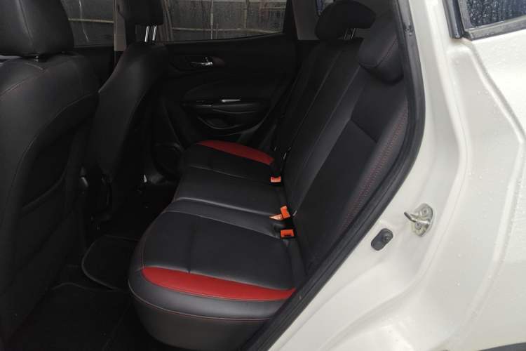 Used CHANGAN CS15 2016 1.5L Manual Fashion Edition
