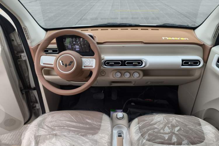 Used Wuling Hongguang MINIEV 2024 3rd Generation 215km Youth Edition
