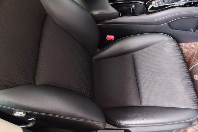 Used Honda Vezel 2020 1.5L CVT Pioneer Edition
