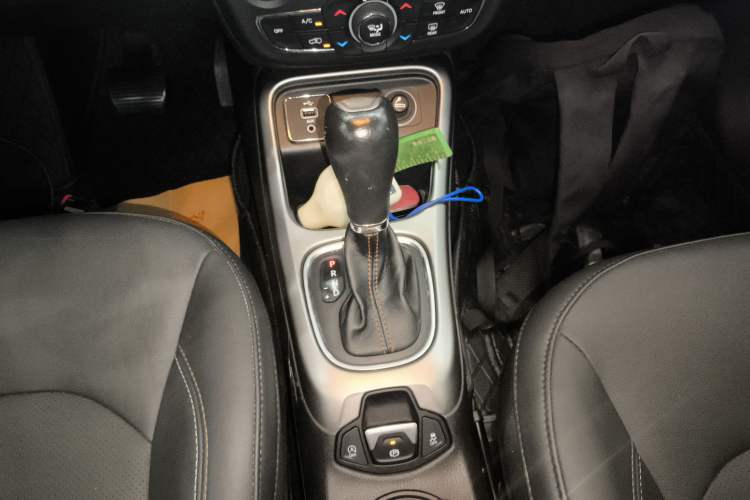 Used Jeep Compass 2017 200T Automatic Family Edition