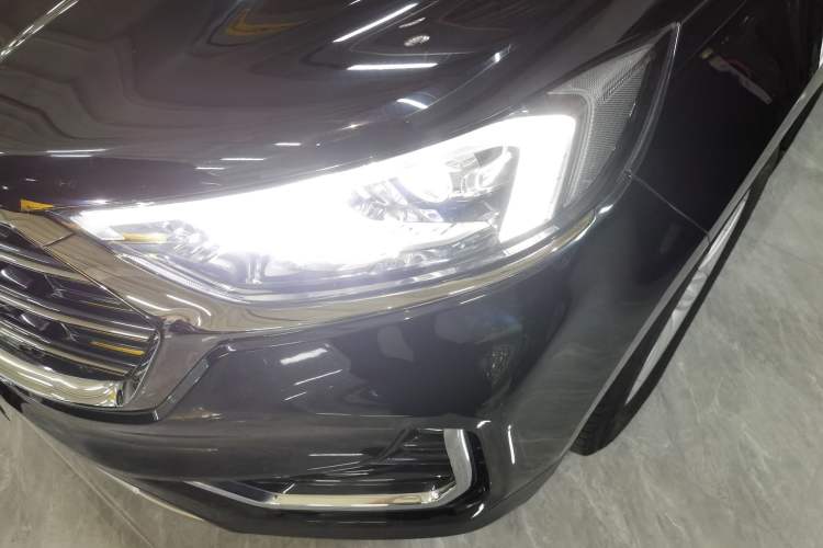 Used Ford Edge 2021 PLUS EcoBoost 245 Two-Wheel-Drive Elite 5-Seater Left Front Headlight
