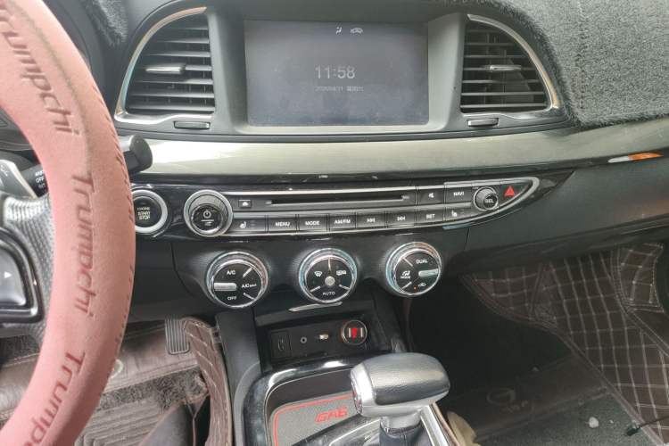 Used GAC Trumpchi GA6 2015 1.8T DCT Luxury Navigation Model Audio And AC Panel