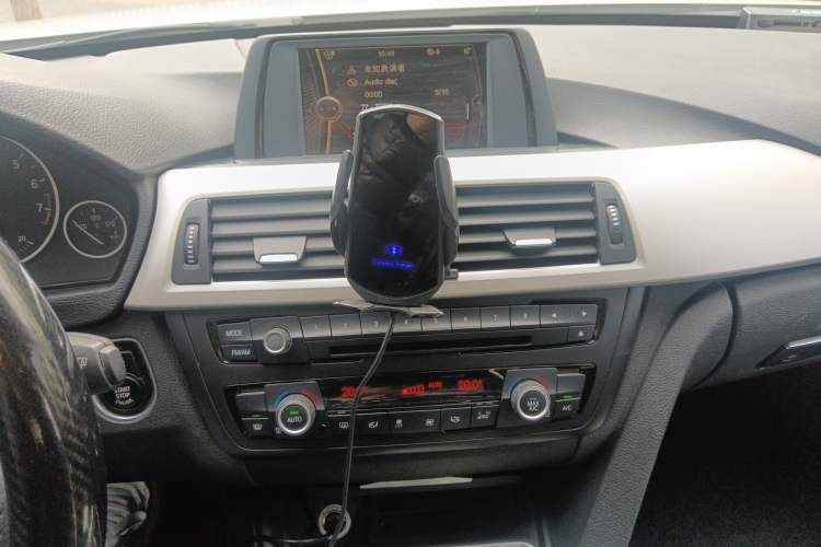 Used BMW 3 Series 2014 320Li Fashion Model