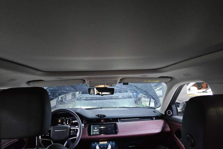 Used Land Rover Range Evoque 2021 Range Rover Velar L 249PS R-Dynamic First Edition Headliner